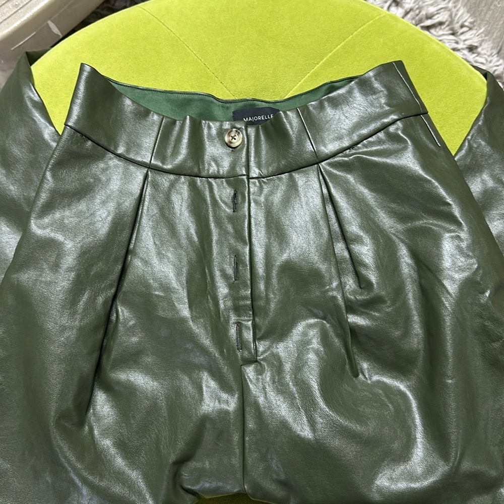 Green leather pants majorelle new never used size medium